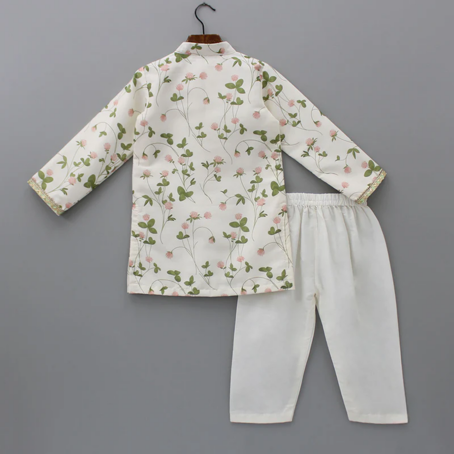 Floral Printed Kurta With Off White Pyjama