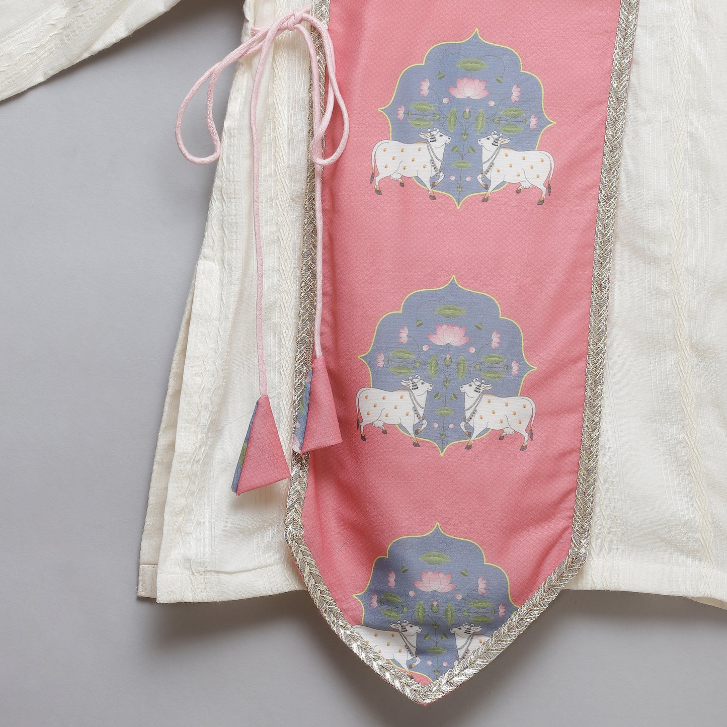 Cow printed Pink and off white Kurta payjama set
