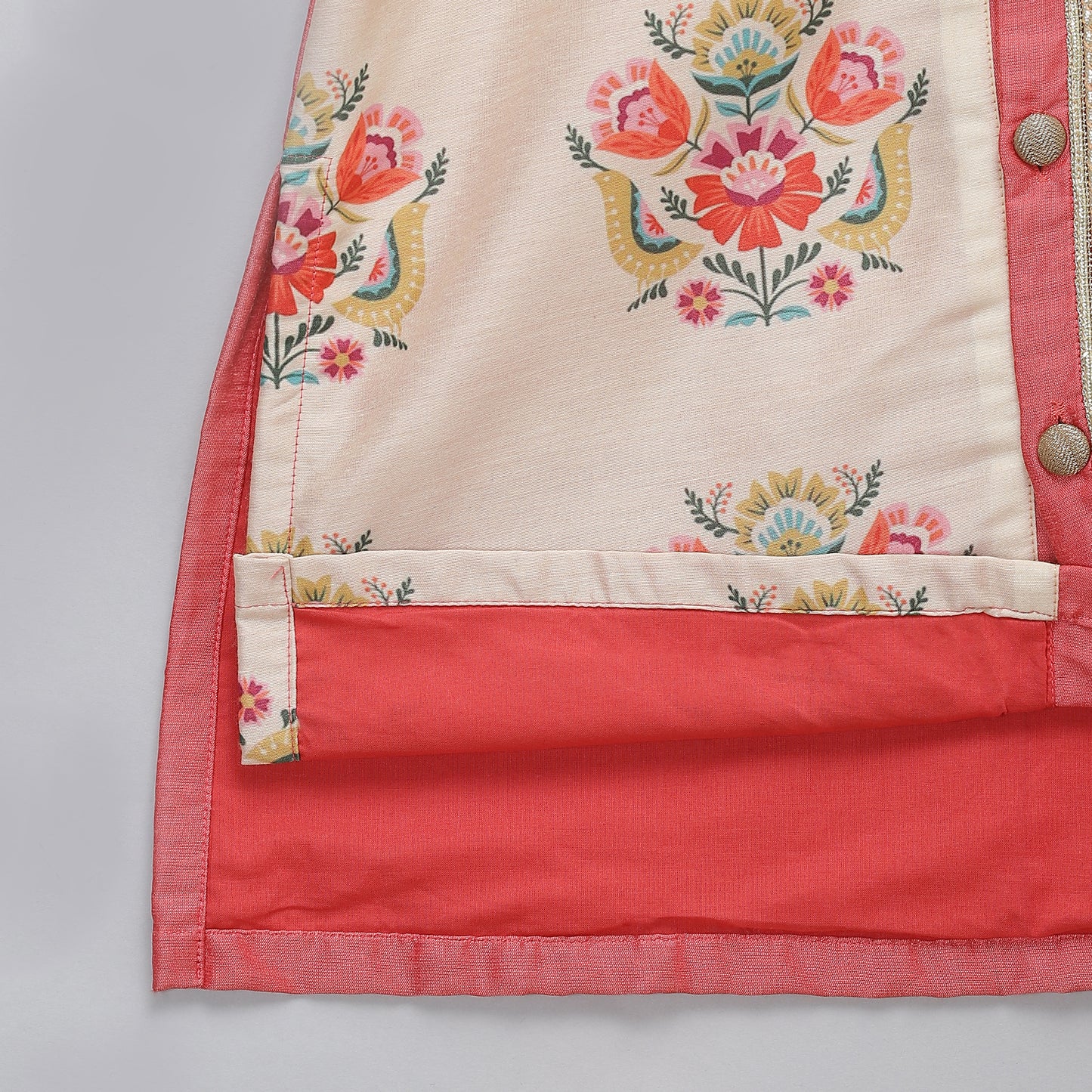 Coral Big boota Printed Kurta Pyjama set
