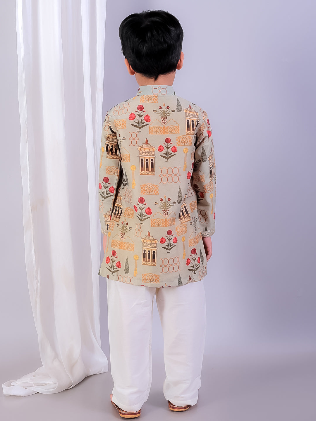 Mughal Printed Kurta Pyjama set