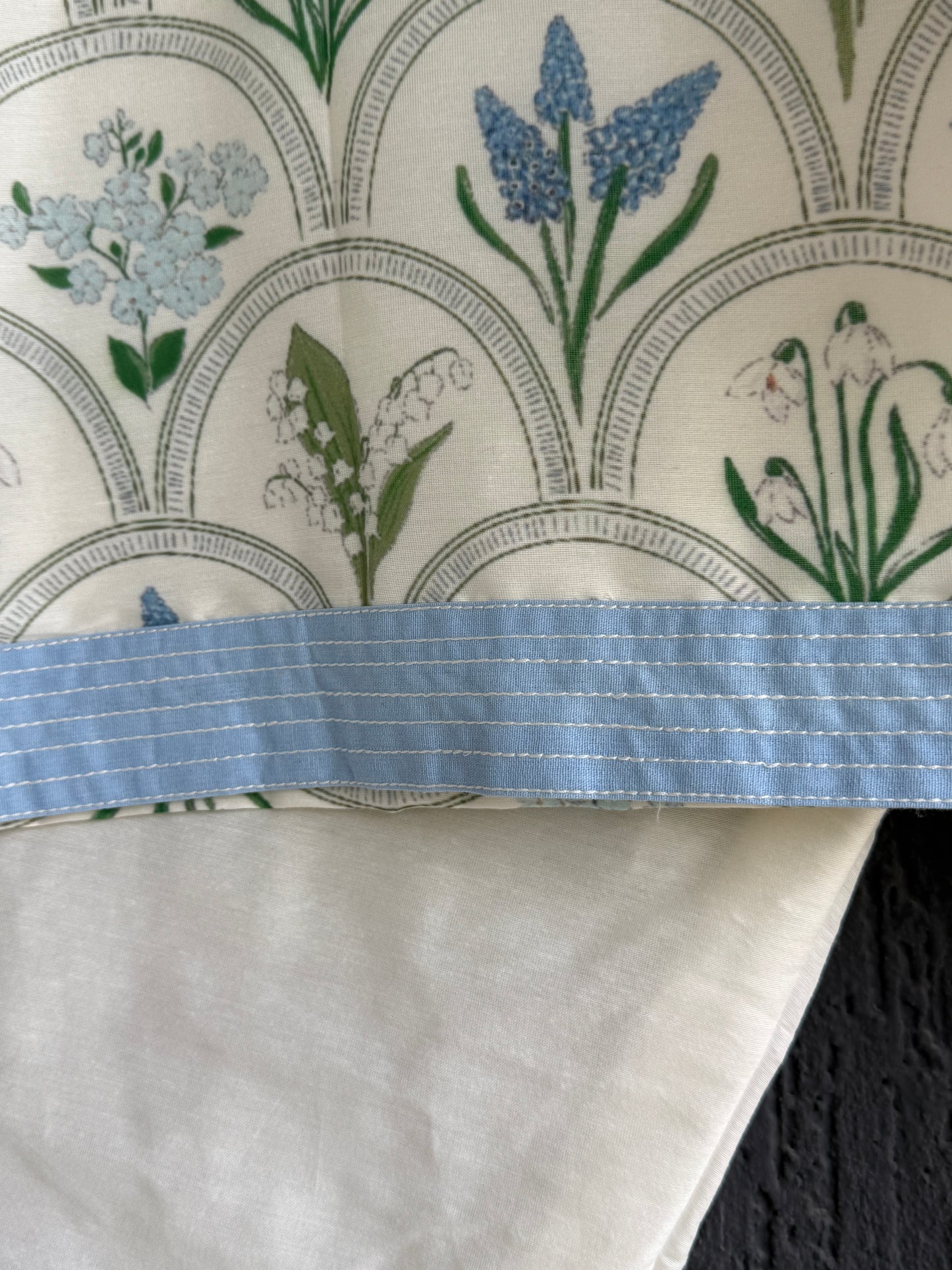 off white blue flower print kurta set