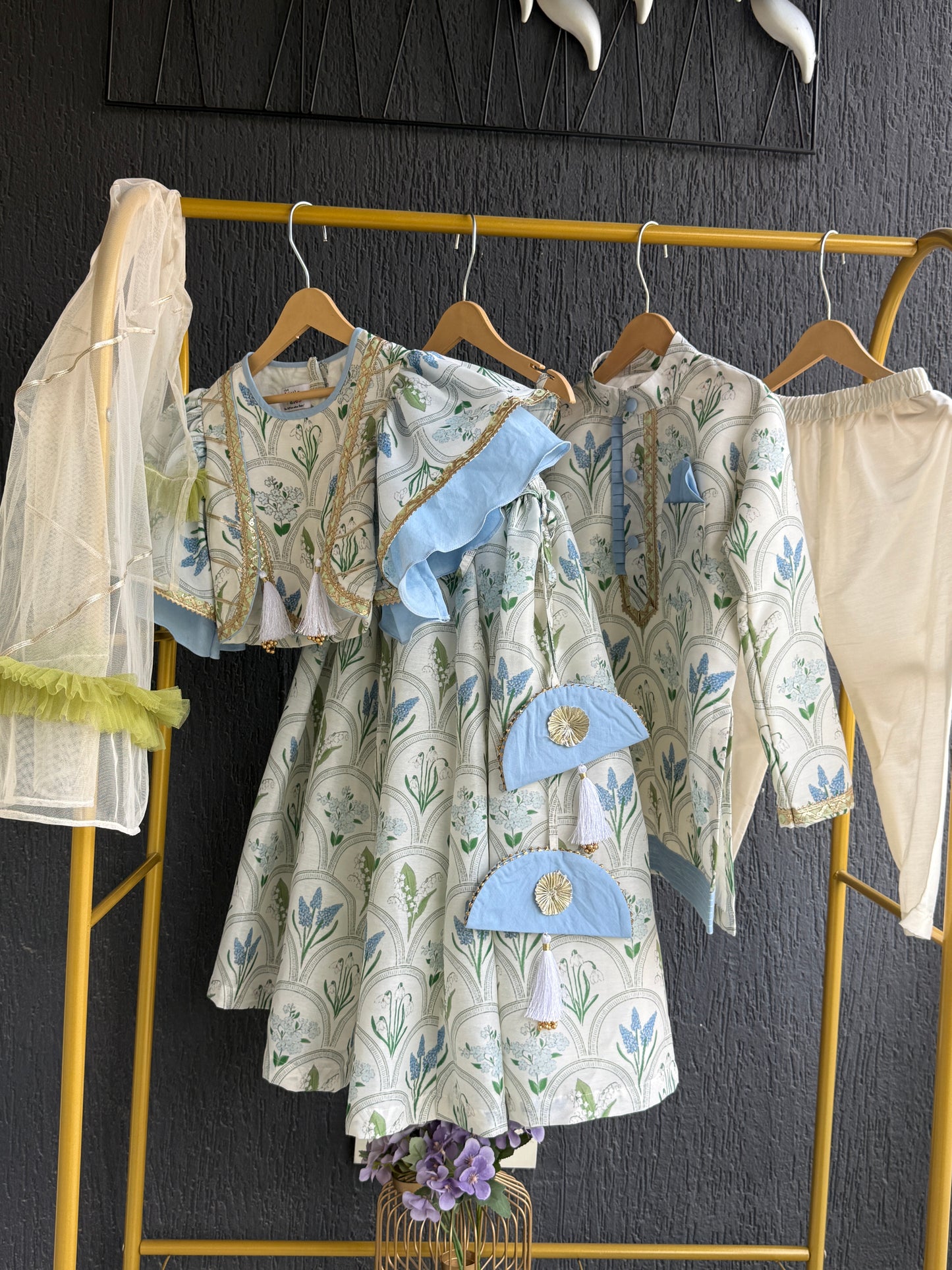 off white blue flower print kurta set