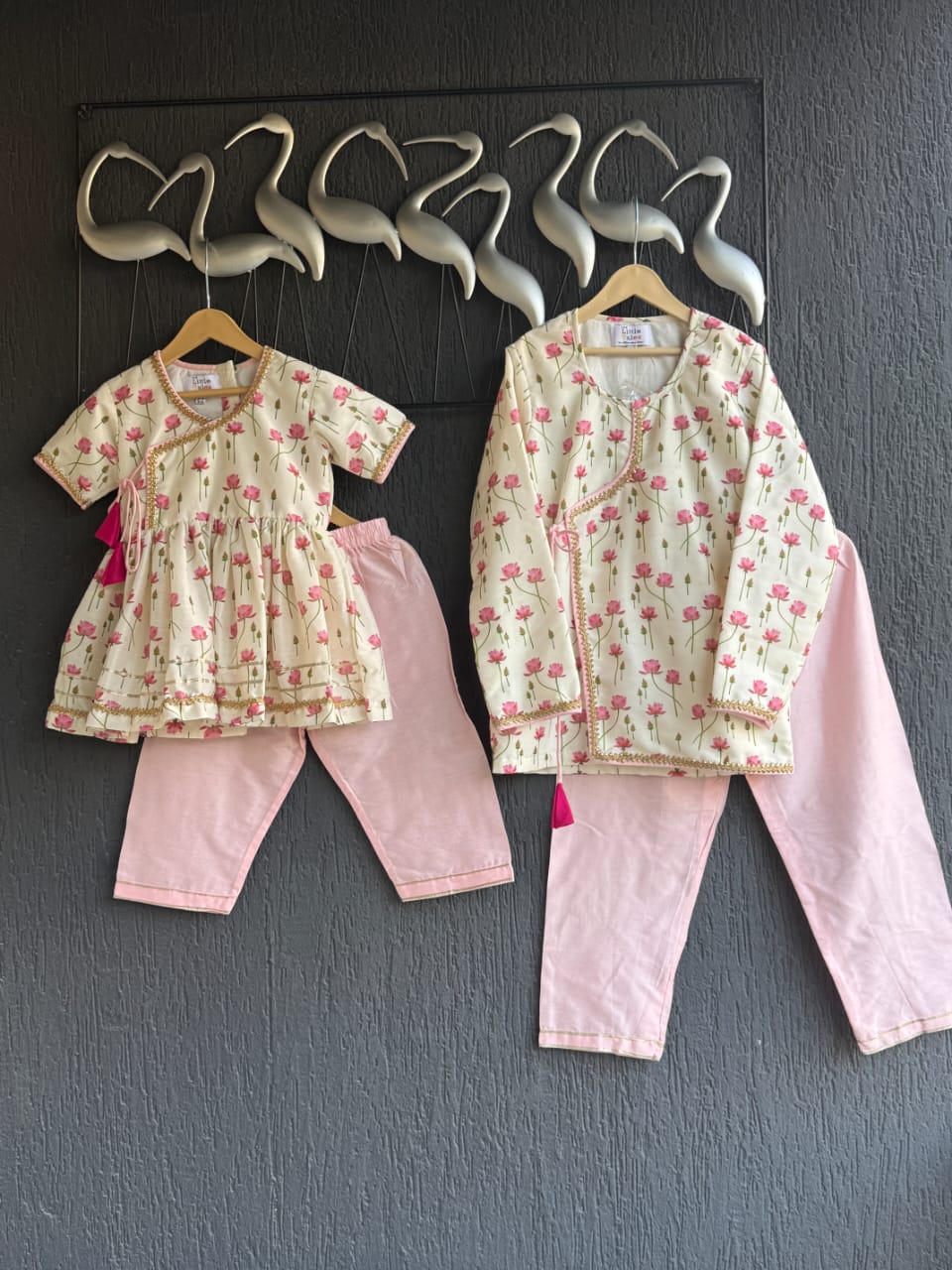Pink lotus Print Kurta pyjama set (Sale)