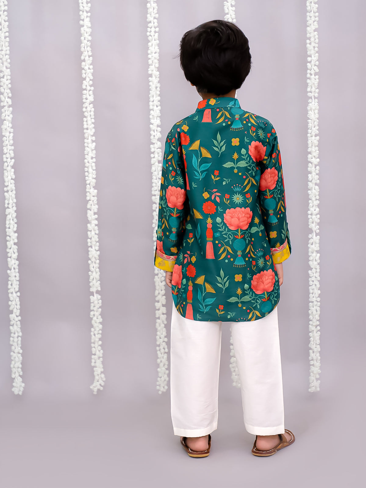 Green Mughal Print Kurta set