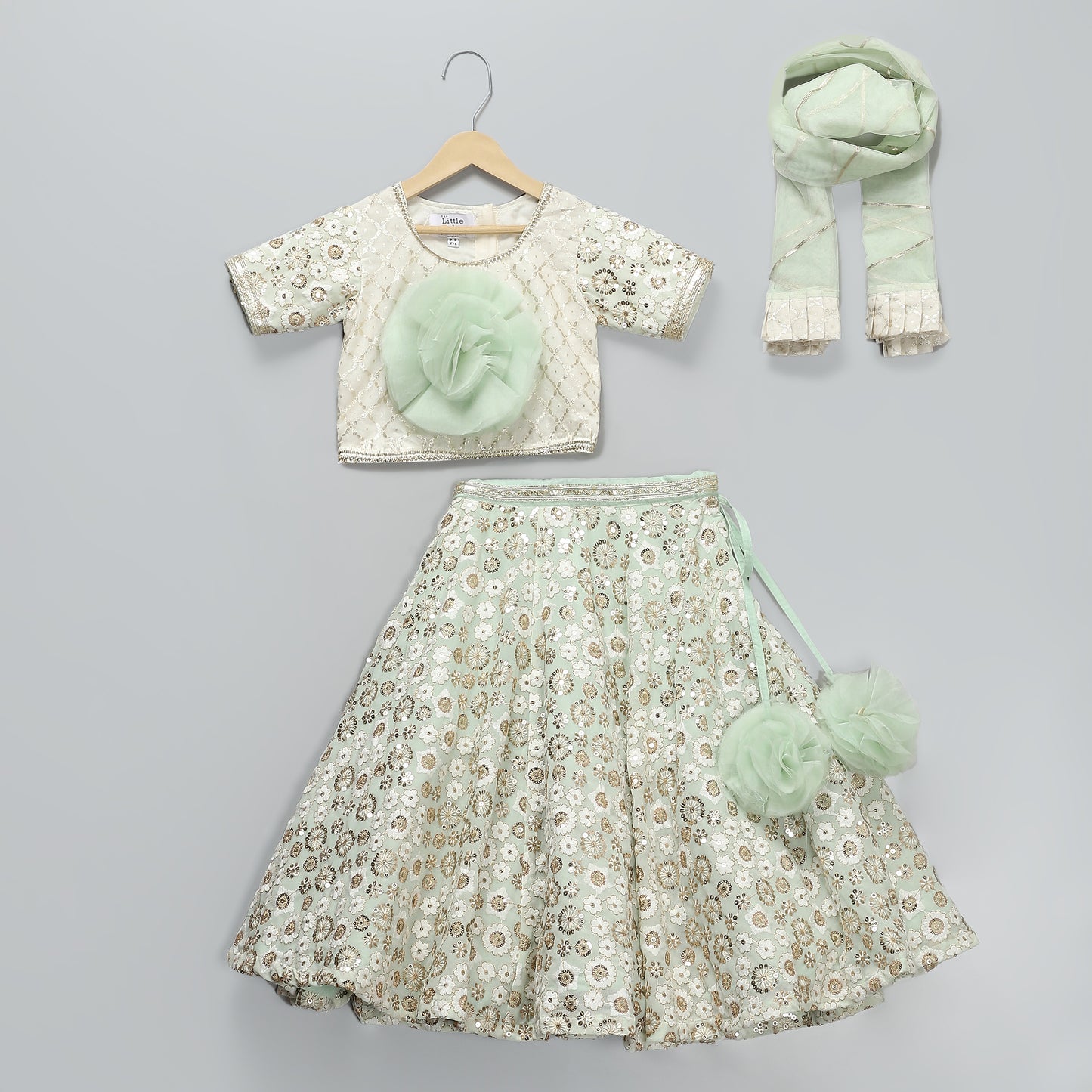 Off white and green heavy Embrodiery lehnga blouse set with duppatta