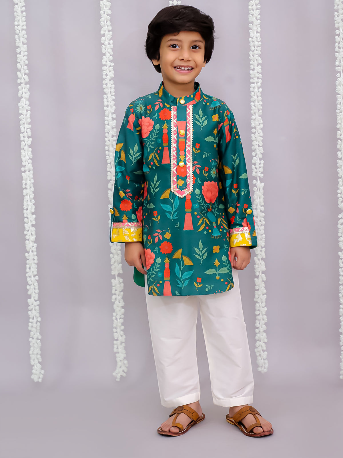 Green Mughal Print Kurta set