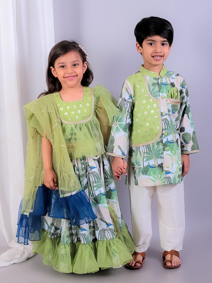 Green jungle printed kurta pyjama with chanderi panels