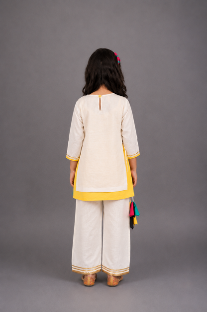 My First Holi Embroidered Kurta Pyjama