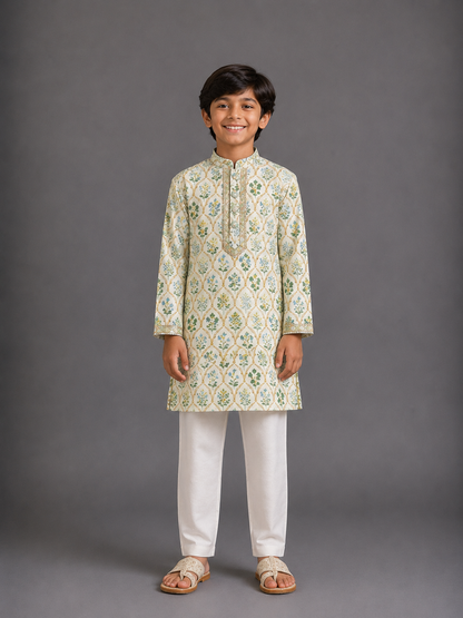 Off white Kurta with Chanderi hem finishings