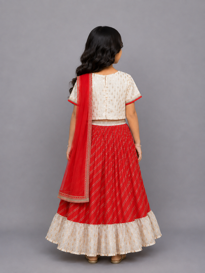 Offwhite embroidered Chanderi lehnga set