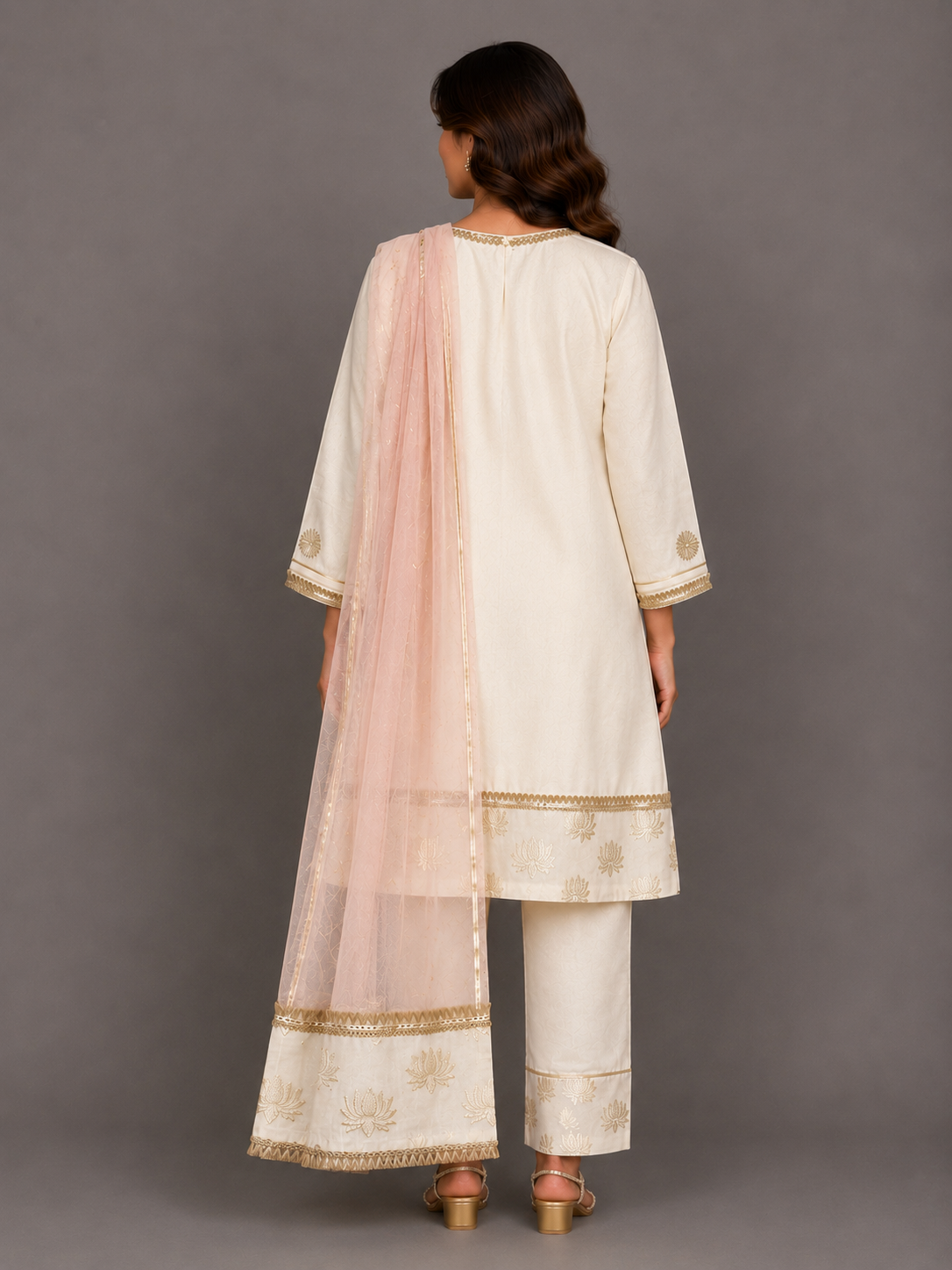 White Velvet Lotus Embroidery Kurta set