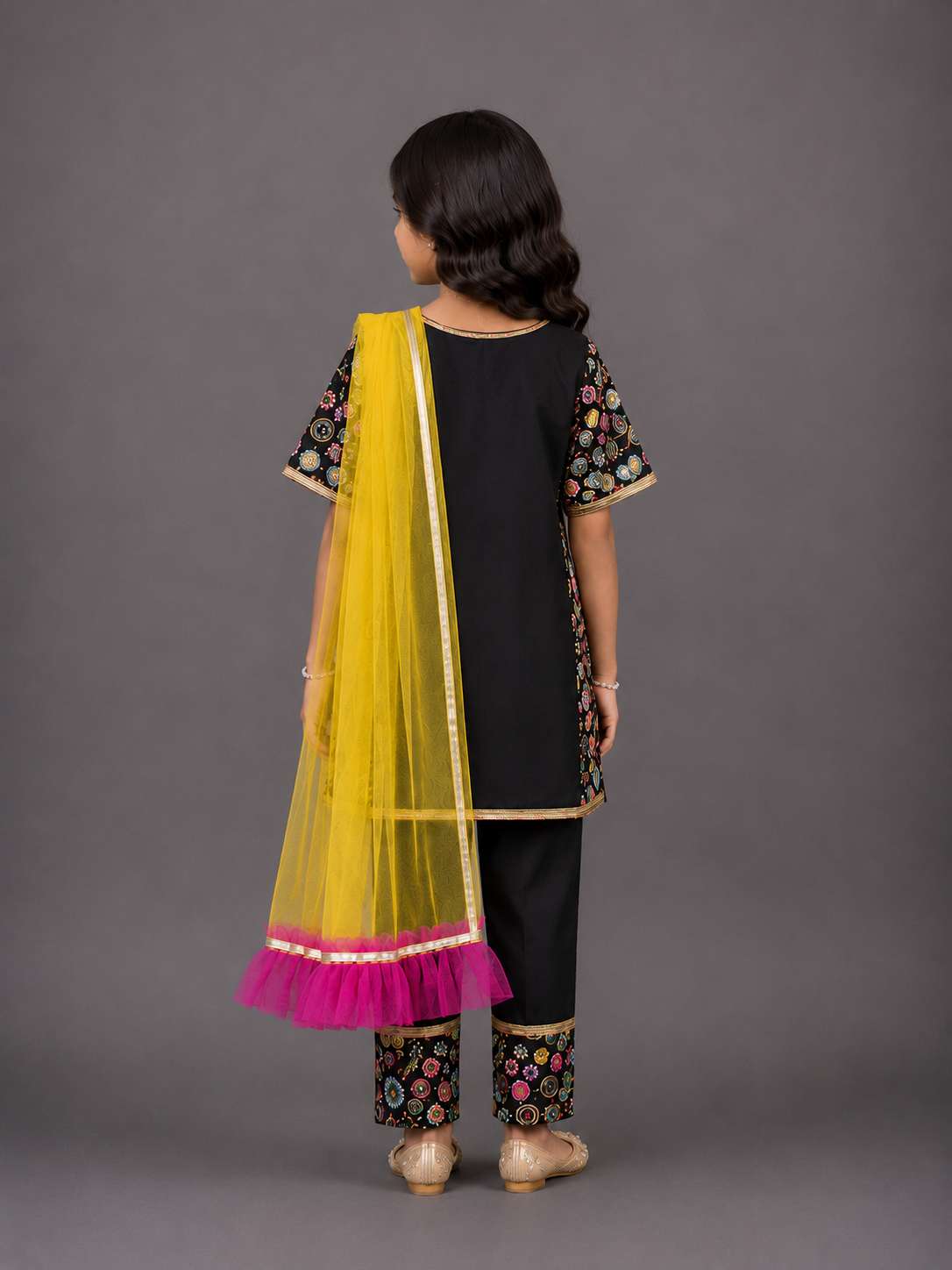 Black Embroidery Kurta Set