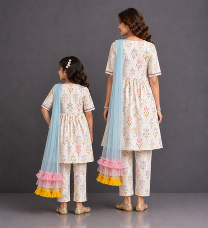 Off White Floral hand paint print kurta set