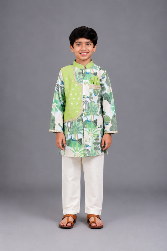 Green jungle printed kurta pyjama with chanderi panels