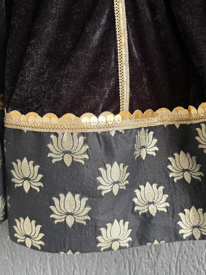 Black Velvet Lehnga (Bua Ki Shaadi )