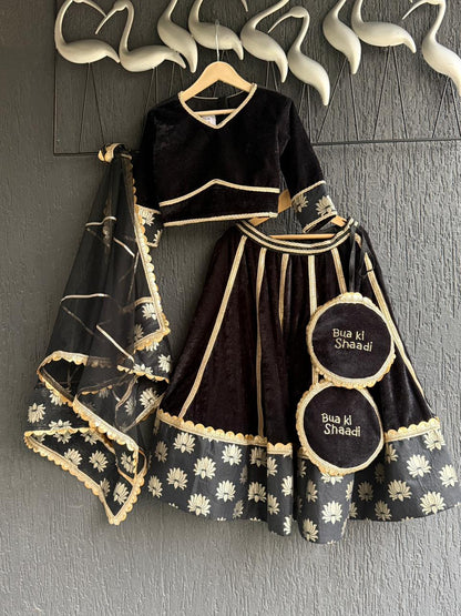 Black Velvet Lehnga (Bua Ki Shaadi )