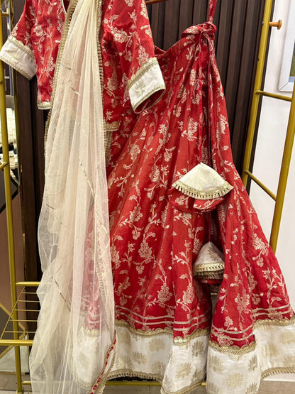 Red chanderi lehnga set with lotus highlights