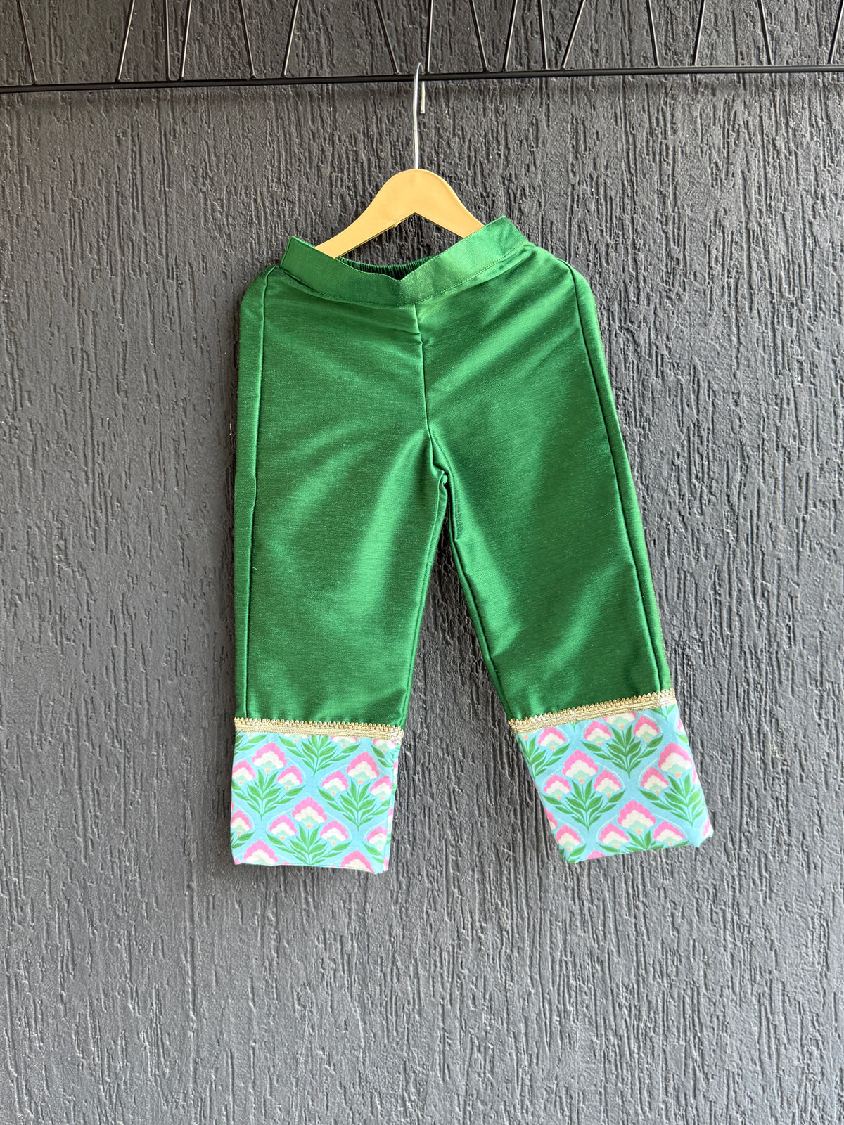 Color blocking green A-line kurta set