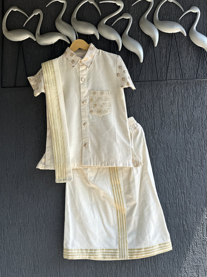 Off White Shirt Lungi Set with Patka
