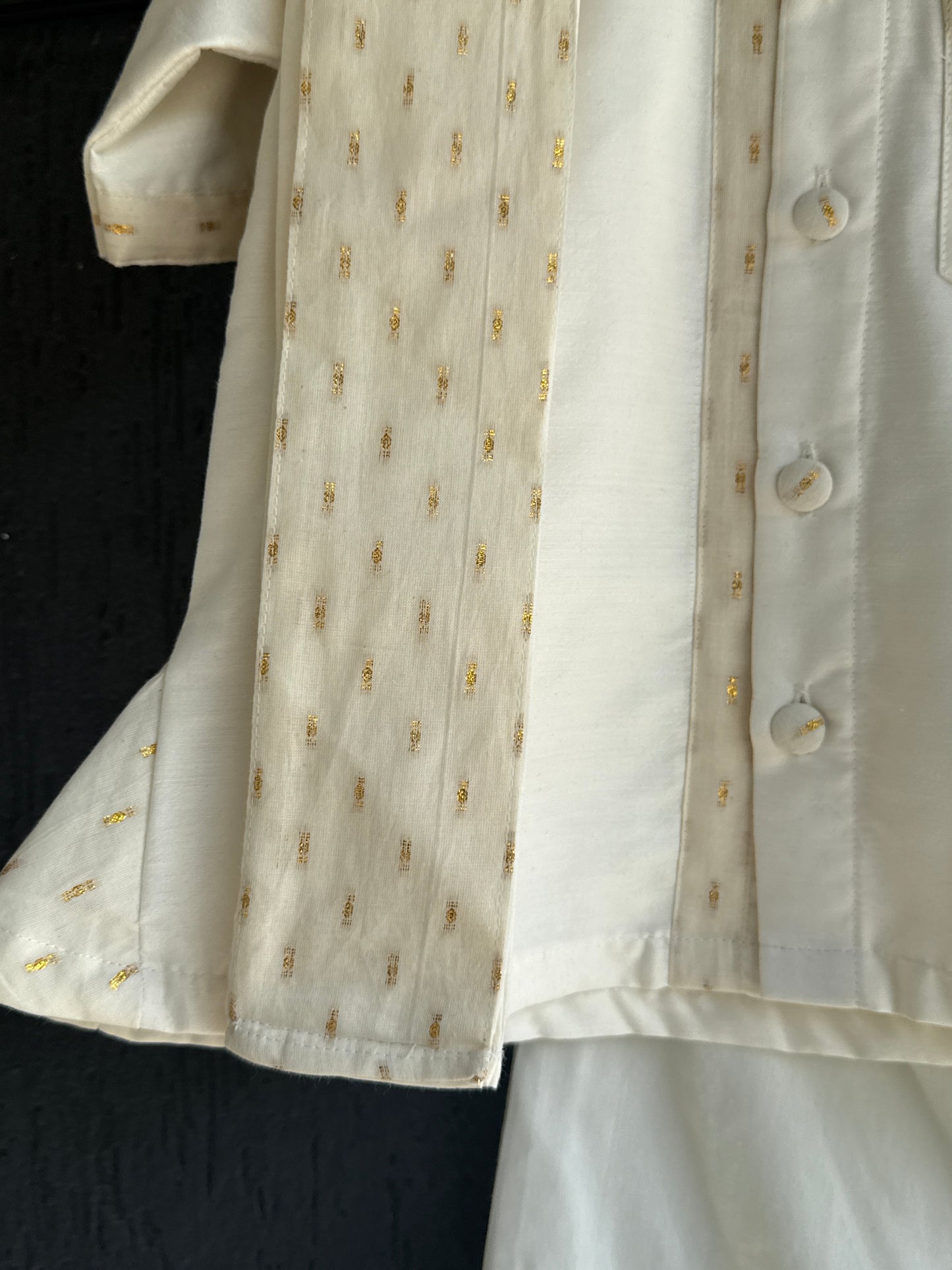 Off White Nehru Collar Shirt Lungi Set with Patka