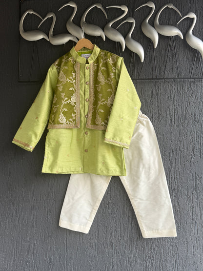 Mint Green Zari Paneled Kurta Pajama