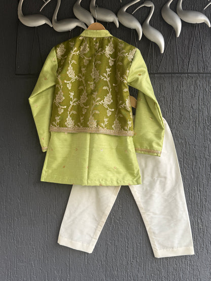 Mint Green Zari Paneled Kurta Pajama