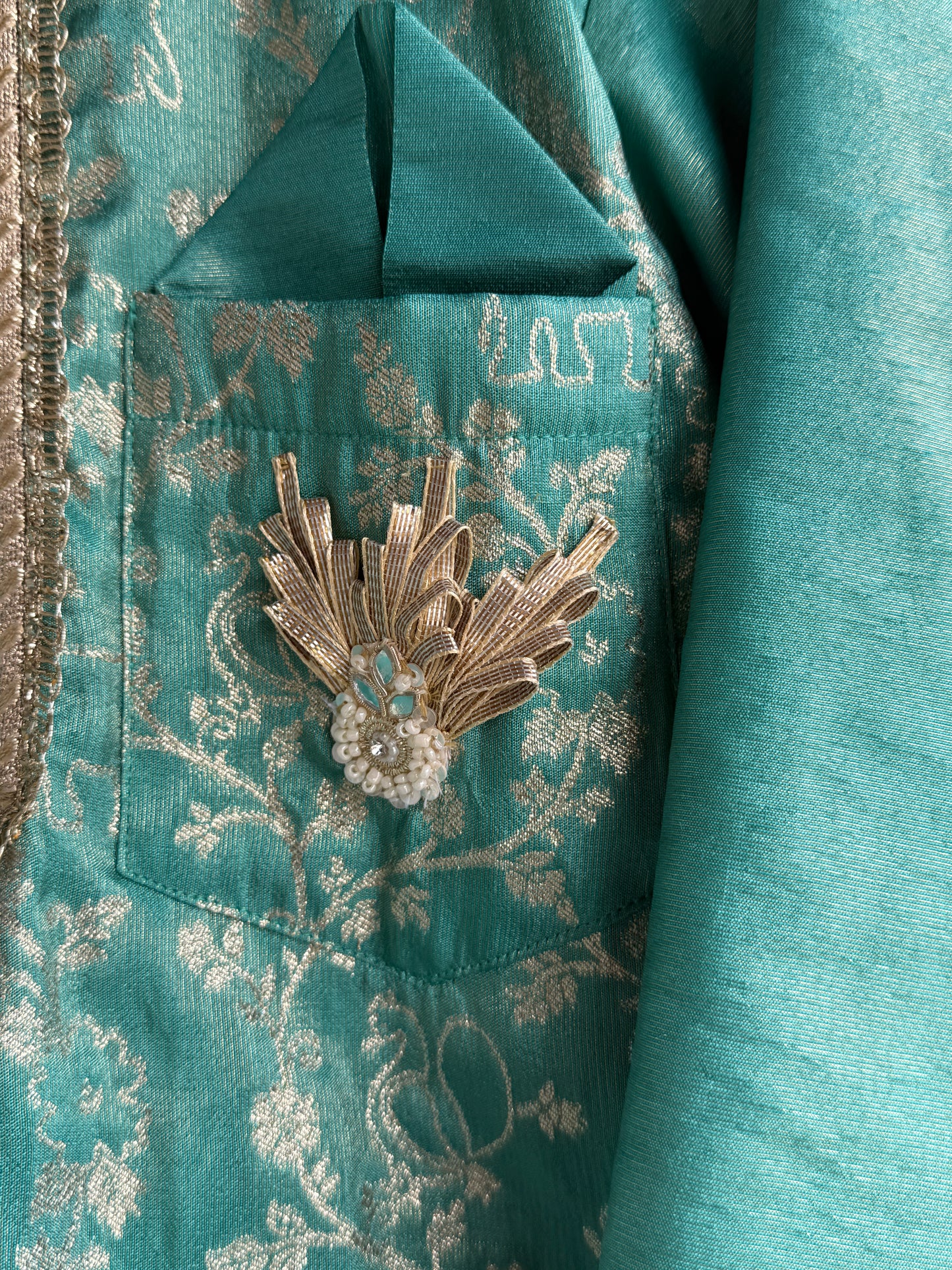 Pastel Green Chanderi Embrodriery Kurta and Off White White Pyjama