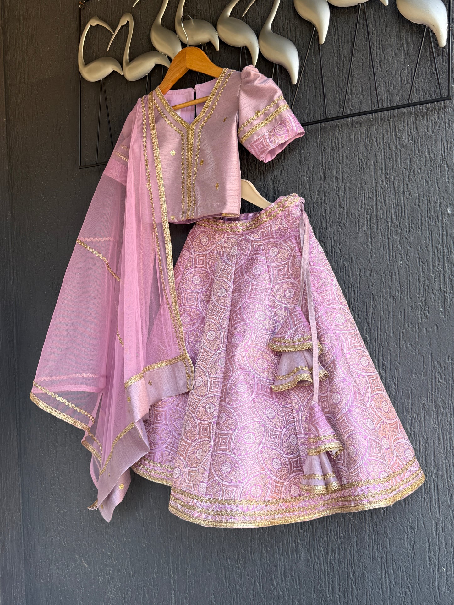 Lavendar Brocade lehnga set