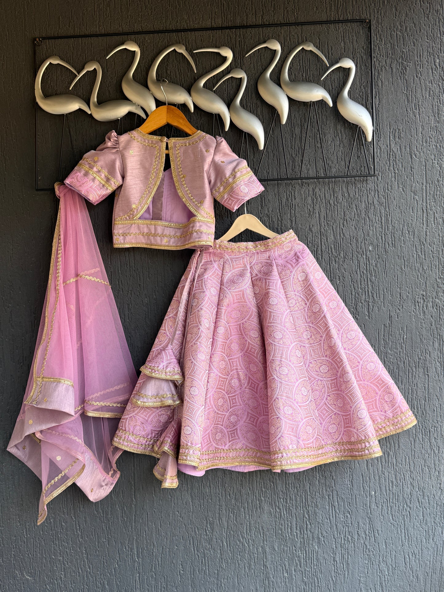 Lavendar Brocade lehnga set