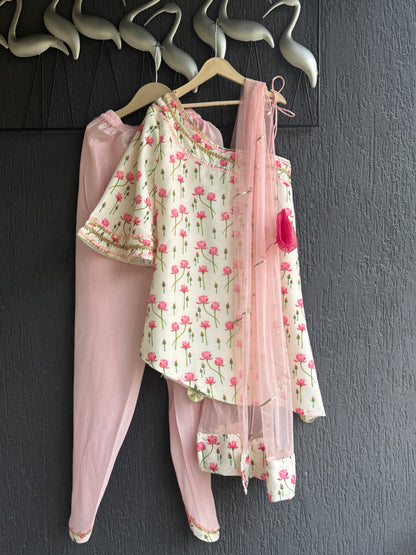 Oneoff Shoulder Lotus Print Dhoti Set