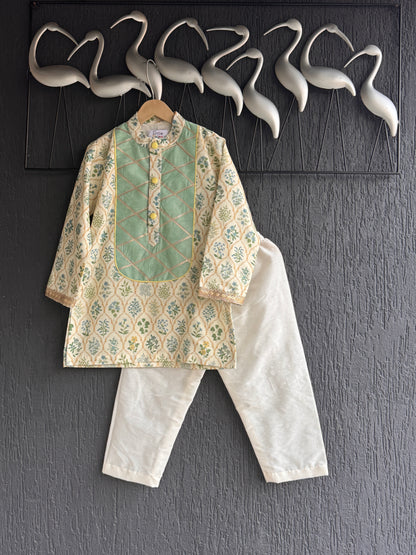 Mint Leaf Print kurta Pyjama set