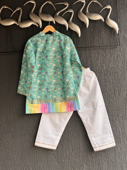 Sky blue kite print kurta set