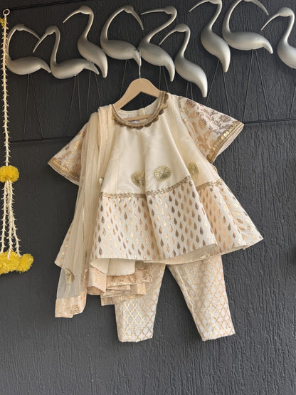 Off White Chanderi Kurta set
