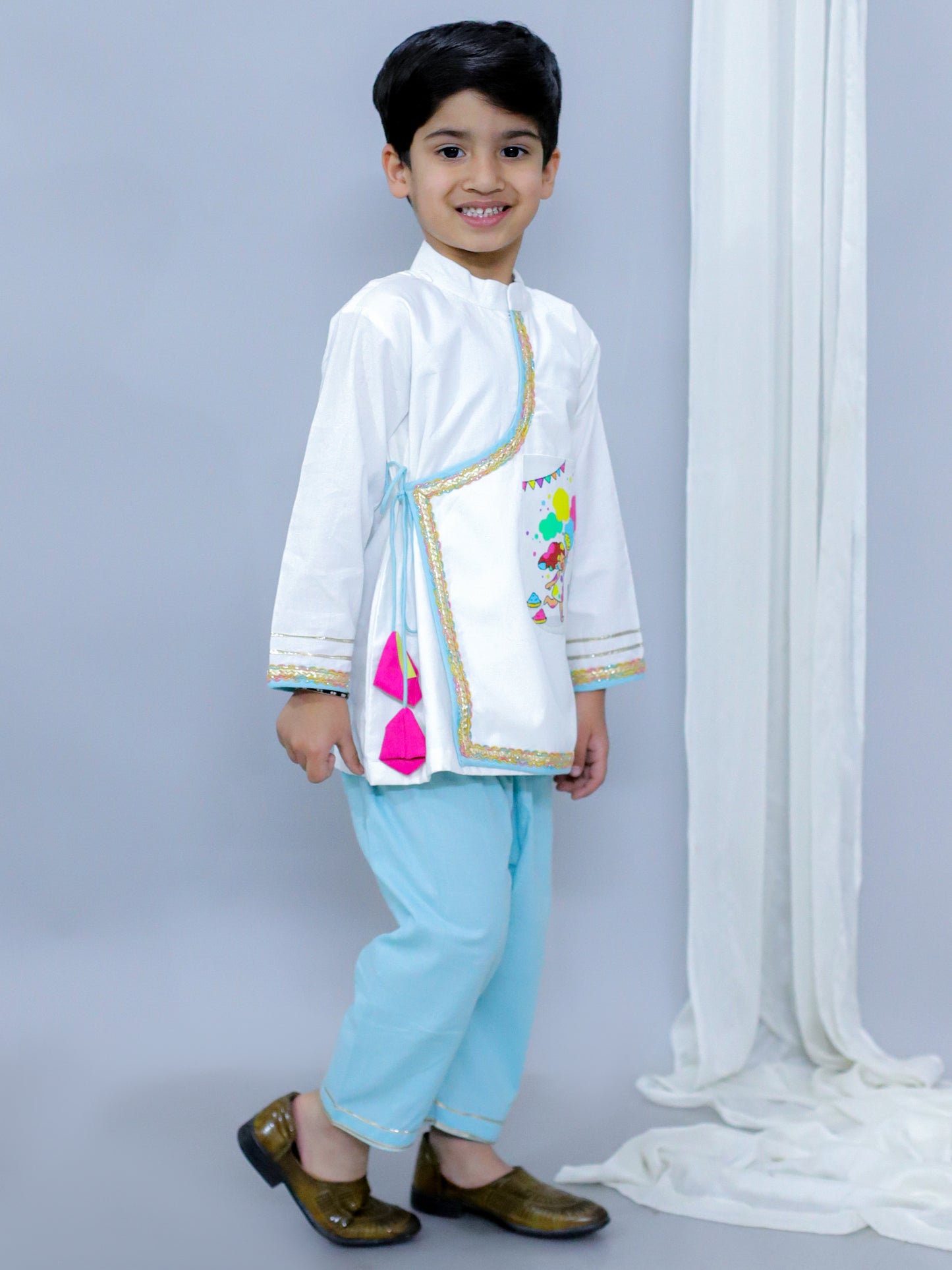 Kids Playing Holi printed pocket Kurta Pyjama set