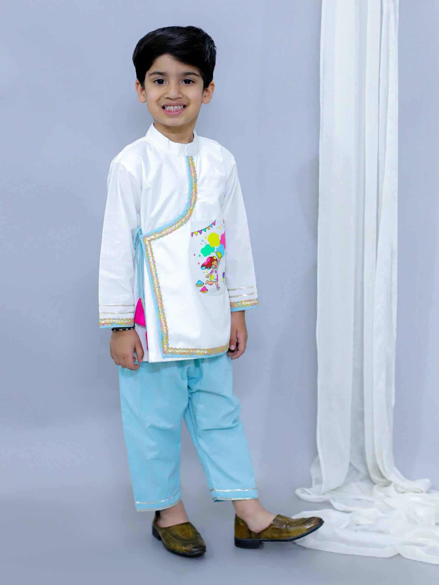 Kids Playing Holi printed pocket Kurta Pyjama set